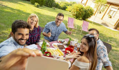 Comment acheter une résidence secondaire à plusieurs ? / iStock-vladans
