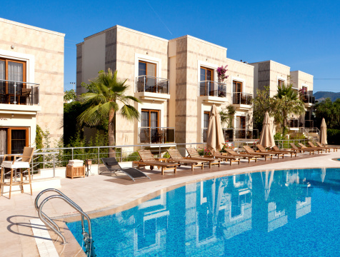 L’investissement immobilier dans une résidence de vacances a des avantages, mais aussi des contraintes crédit photo : GettyImages