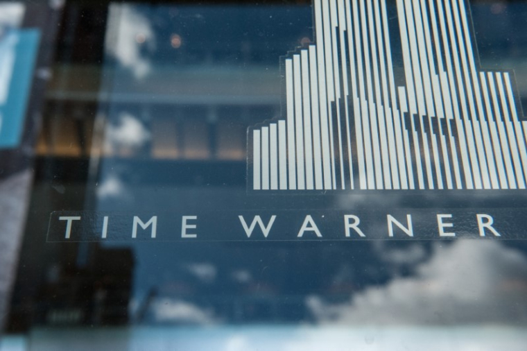 TIME WARNER PUBLIE DES RÉSULTATS SUPÉRIEURS AUX ATTENTES