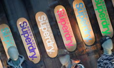 La vitrine d'un magasin Superdry à Londres