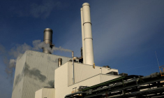 Une centrale électrique au gaz est visible sur le site industriel d'InfraLeuna, à Leuna