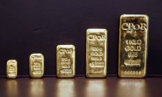 L'once d'or a pour la première fois dépassé la barre des 4.500 dollars (illustration) ( AFP / THOMAS SAMSON )