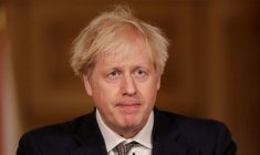 CORONAVIRUS: BORIS JOHNSON SOUHAITE UN PROMPT RÉTABLISSEMENT À EMMANUEL MACRON