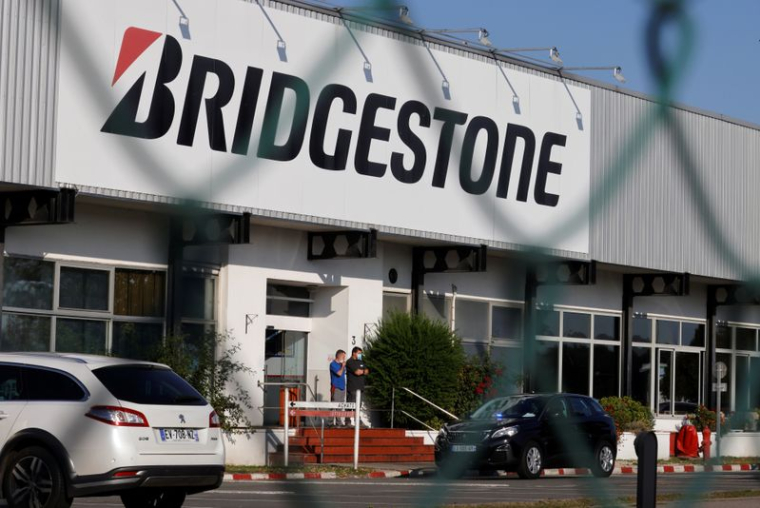 FRANCE: BRIDGESTONE PRÊT À EXAMINER UNE AUTRE OPTION QUE LA FERMETURE DE BÉTHUNE, DIT BERCY