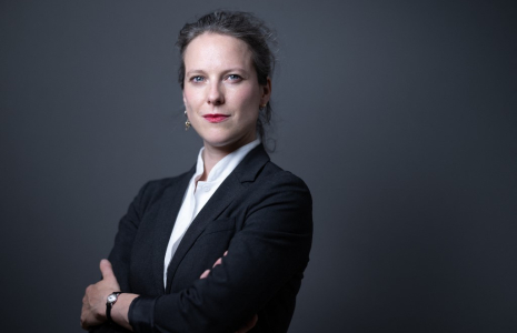 Lucie Castets, à Paris, le 24 juillet 2024 ( AFP / JOEL SAGET )