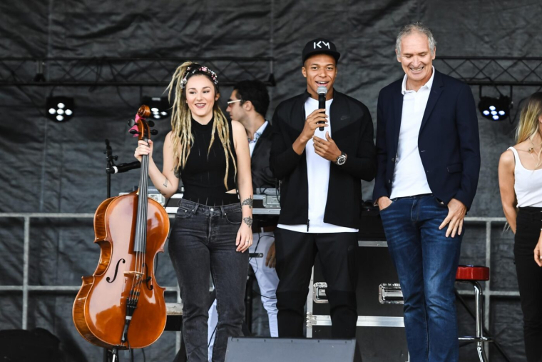 Kylian Mbappé apparaît dans « The Voice Kids »
