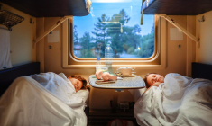 Le train de nuit est une option économique pour voyager partout en France. ( crédit photo : Getty Images )