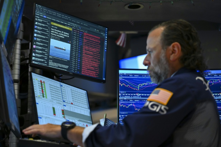 Un opérateur à la Bourse de New York, le 24 août 2026 ( AFP / ANGELA WEISS )
