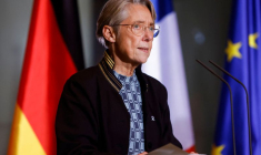 La Première ministre française Elisabeth Borne lors d'une conférence de presse avec le chancelier allemand Olaf Scholz à Berlin
