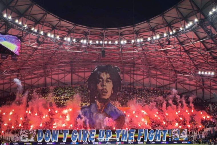 Le Vélodrome, cet aquarium géant : « Difficile de ne pas sentir le cannabis »