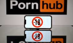 ( AFP / LIONEL BONAVENTURE )