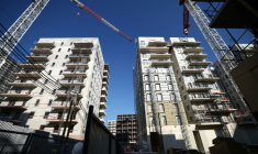 Le chantier de construction du village des athlètes pour les Jeux olympiques et paralympiques de Paris 2024, à Saint-Ouen, le 13 février 2023 en Seine-Saint-Denis ( AFP / Anne-Christine POUJOULAT )