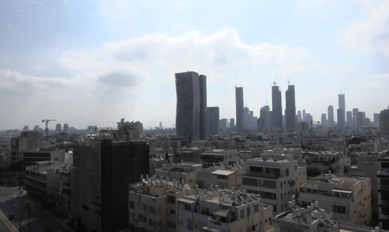 Interceptions de missiles dans le ciel de Tel-Aviv
