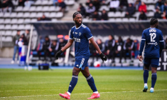 Le Paris FC maintient le rythme, Troyes se donne de l’air