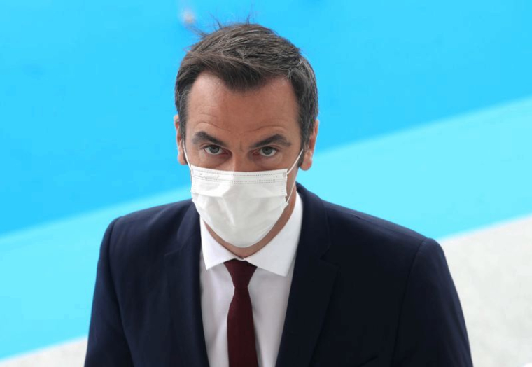 LE PORT DU MASQUE OBLIGATOIRE DANS LES COMMERCES, BANQUES, MARCHÉS COUVERTS, DIT VÉRAN
