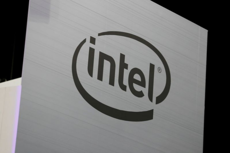 INTEL DÉÇOIT AVEC SON ACTIVITÉ DE CENTRES DE DONNÉES
