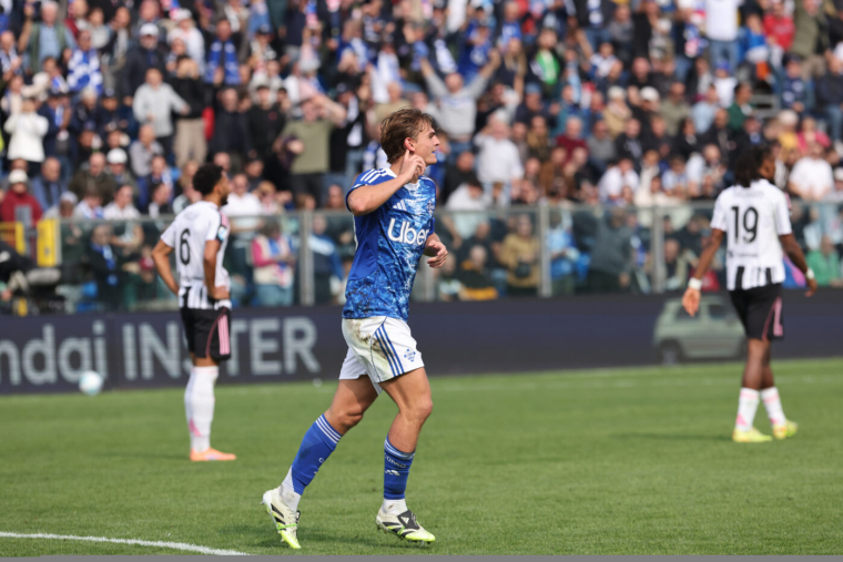 Nico Paz et Côme balaient la Juventus