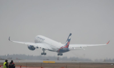 UNE COMPAGNIE LOW COST RUSSE SOUS LE FEU DES CRITIQUES APRÈS UNE TRAJECTOIRE DE VOL DE FORME PHALLIQUE