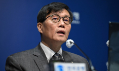 Rhee Chang-yong, gouverneur de la Banque de Corée, le 25 février 2025, à Séoul ( AFP / JUNG YEON-JE )
