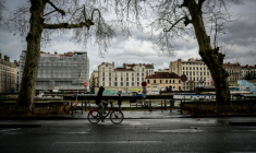 Le quai Fulchiron, où le jeune Quentin Deranque a été mortellement blessé par six individus, le 12 février 2026 ( AFP / OLIVIER CHASSIGNOLE )