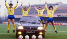 Peugeot revient à Sochaux et devient le nouveau sponsor maillot