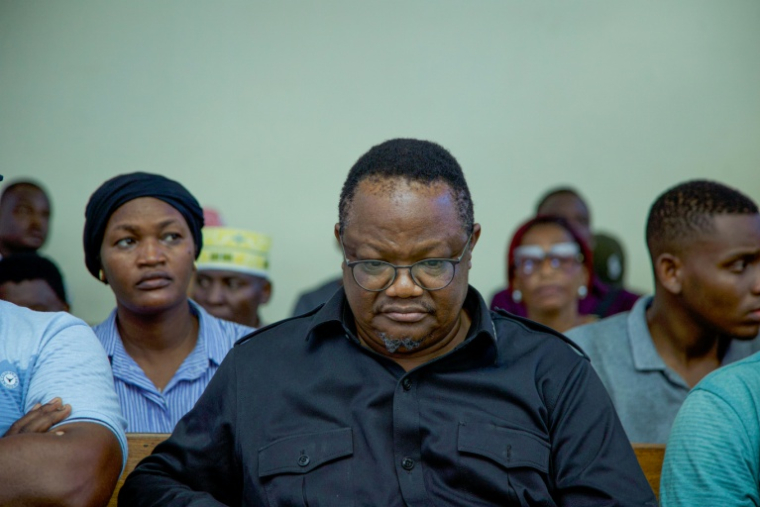 Le principal opposant tanzanien Tundu Lissu au tribunal de Dar es Salaam lors de son inculpation pour trahison, le 10 avril 2025 ( AFP / ERICKY BONIPHACE )