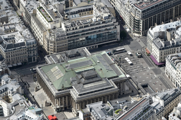 Vue aérienne de la place de la Bourse, à Paris, le 14 juillet 2017 ( AFP / JEAN-SEBASTIEN EVRARD )