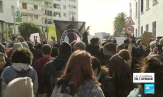 Covid-19 : le président sud-africain demande à l'Occident de ne pas "accaparer les vaccins"