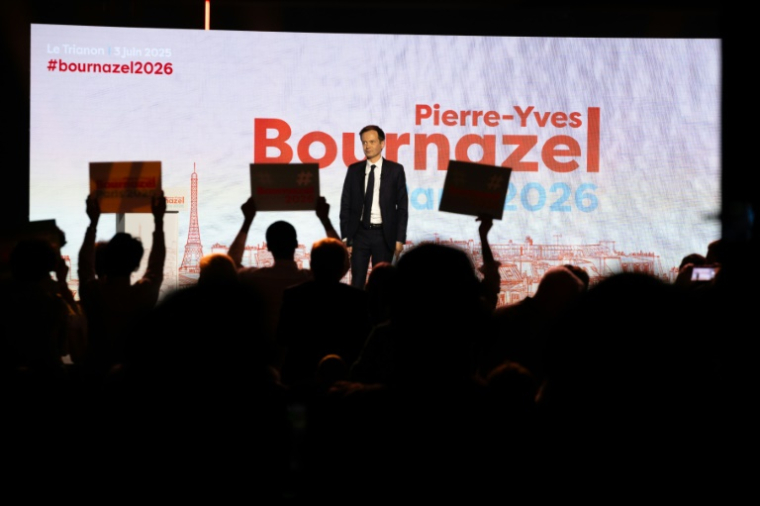 Pierre-Yves Bournazel (Horizons) lance sa campagne pour la mairie de Paris, le 3 juin 2025 à Paris ( AFP / Emma DA SILVA )