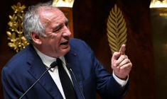 Le Premier ministre François Bayrou à l'Assemblée nationale, le 1er juillet 2025 ( AFP / JULIEN DE ROSA )