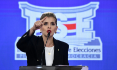 La candidate à la présidence du Costa Rica Laura Fernandez lors d'un débat électoral le 11 janvier 2026 à San José ( AFP / Ezequiel Becerra )