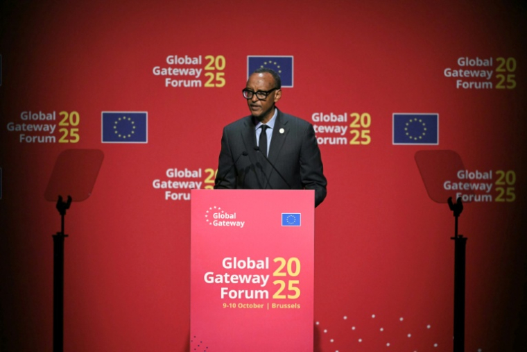 Le président rwandais Paul Kagame lors d'un forum diplomatique à Bruxelles, le 9 octobre 2025 ( AFP / NICOLAS TUCAT )