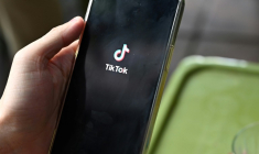 L'autorité irlandaise de protection des données (DPC), qui agit au nom de l'Union européenne, a ouvert jeudi une enquête contre TikTok sur le stockage de certaines données personnelles d'utilisateurs européens sur des serveurs chinois ( AFP / Nhac NGUYEN )