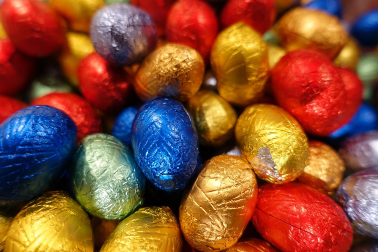 Le chocolat noir devrait être moins cher que le chocolat au lait ou blanc, riches en beurre de cacao. (Illustration) (Skoddeheimen / Pixabay)