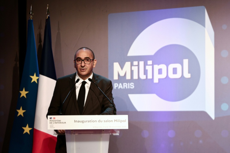 Le ministre français de l'Intérieur Laurent Nunez inaugure le salon de la sécurité intérieure Milipol à Villepinte, près de Paris, le 18 novembre 2025 ( AFP / Thibaud MORITZ )