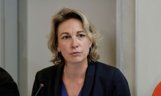 La secrétaire générale de la CFDT Marylise Léon, lors d'ue conférence de presse à l'issue d'une réunion intersyndicale, le 29 août 2025 à Paris  ( AFP / STEPHANE DE SAKUTIN )