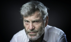 Tcheky Karyo le 7 mars 2016, à Paris ( AFP / JOEL SAGET )