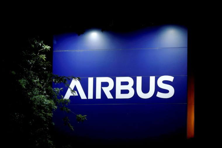 AIRBUS DISCUTE AVEC AIR LEASE D'UNE POSSIBLE COMMANDE D'AVIONS