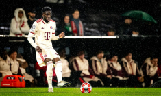 Alphonso Davies prolonge son aventure au Bayern Munich