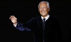 Le couturier italien Giorgio Armani lors d'un défilé à Paris, le 23 janvier 2024 ( AFP / Emmanuel Dunand )