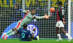 Mike Maignan bat l’Inter