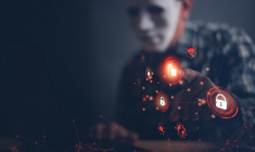 (Crédits photo : Adobe Stock - Cybercriminel tentant de voler des données confidentielles)