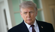 Le président américain Donald Trump à la Maison Blanche, le 13 avril 2026 à Washington ( AFP / Brendan SMIALOWSKI )