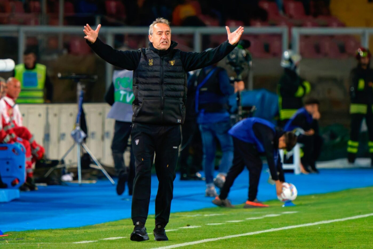 Pourtant maintenu en Serie A, Lecce licencie son entraîneur