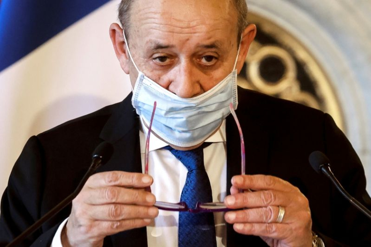 BIRMANIE: DÉCISION LUNDI PROCHAIN DE L'UE SUR DES SANCTIONS CONTRE LES RESPONSABLES DU COUP D'ETAT, DIT LE DRIAN