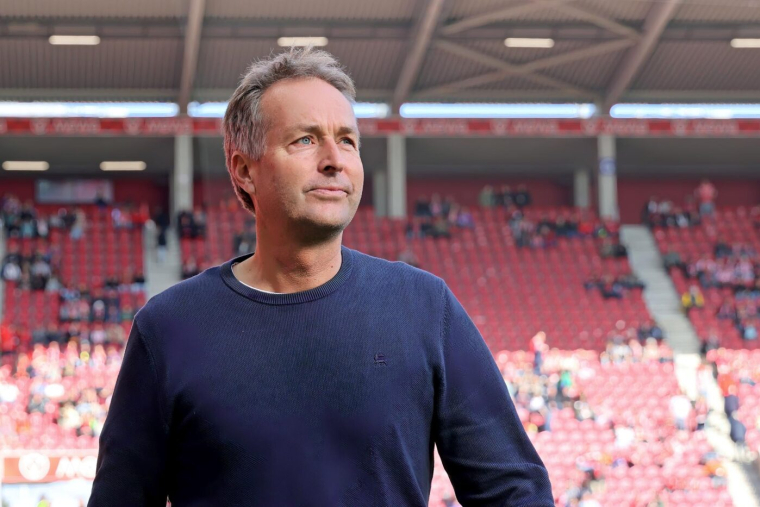 Le Bayer Leverkusen admiratif du PSG, mais confiant avant le match