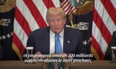 Trump défend ses droits de douane et salue "l'âge d'or de l'Amérique"