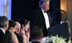 Le président américain Donald Trump pendant le gala de la presse à Washington, le 24 juillet 2026 ( AFP / Mandel NGAN )