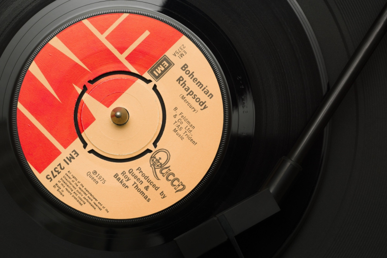 Des vinyles vendus à prix d’or (Crédits photo : Shutterstock)