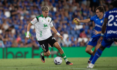 Le Racing Santander bat Elche avec un triplé de Zabiri